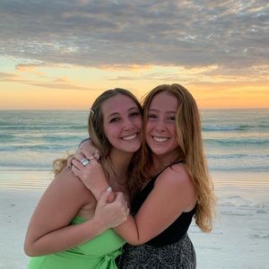 Meet your Posher, Isabel